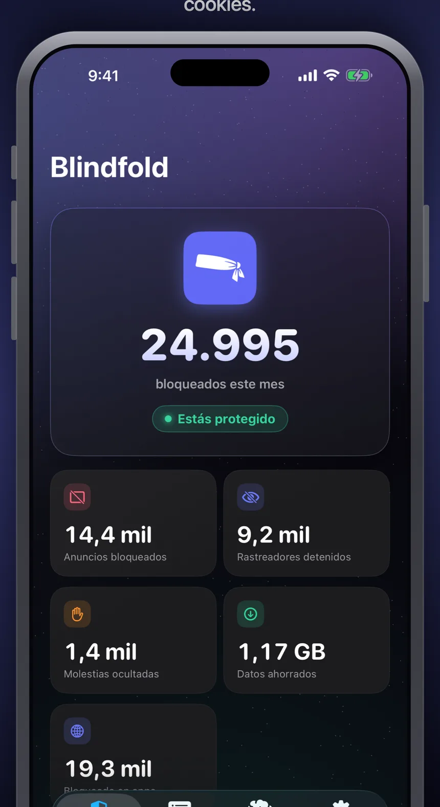 La pestaña Inicio de la app Blindfold mostrando 24.995 elementos bloqueados este mes, con el recuento de 14,4K anuncios bloqueados, 9,2K rastreadores detenidos, 1,4K elementos molestos ocultos, 1,17 GB de ancho de banda ahorrado y 19,3K bloqueados en otras apps.
